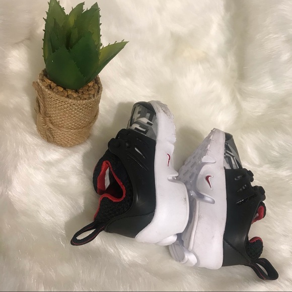 NIKE shoes for infant - Picture 4 of 8